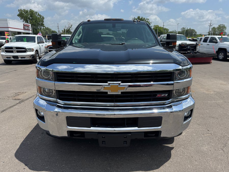 Used 2016 Chevrolet Silverado 3500 LT w/ LT Convenience Package AWD/4WD image 8