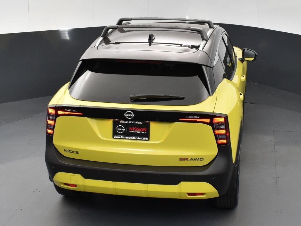 New 2025 Nissan Kicks SR AWD/4WD image 50
