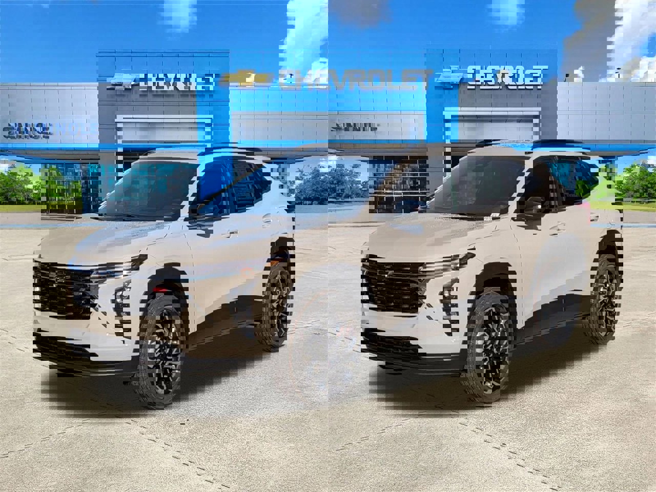 New 2026 Chevrolet Trax RS w/ Driver Confidence Package image 2