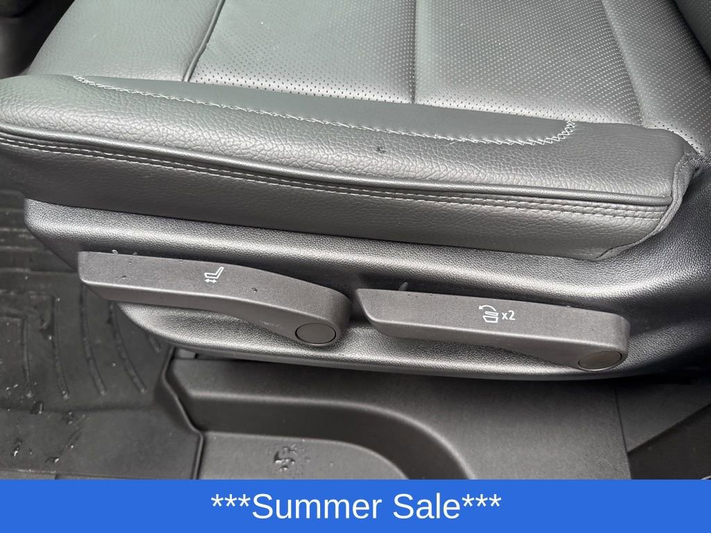 Used 2022 GMC Yukon Denali image 40