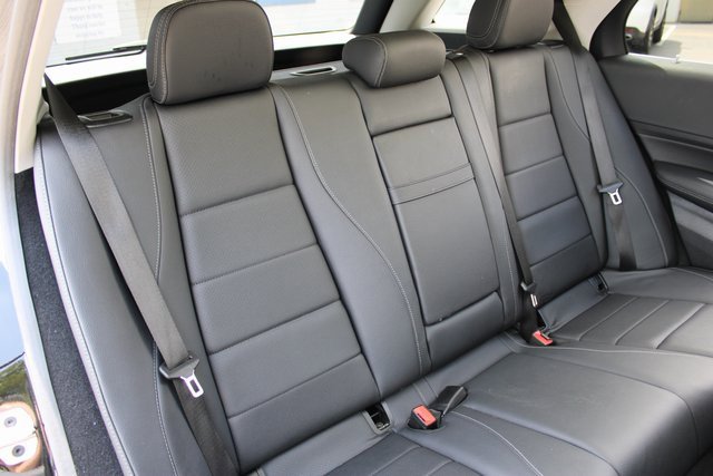 Used 2024 Mercedes-Benz GLE 350 4MATIC w/ AMG Line Exterior image 16