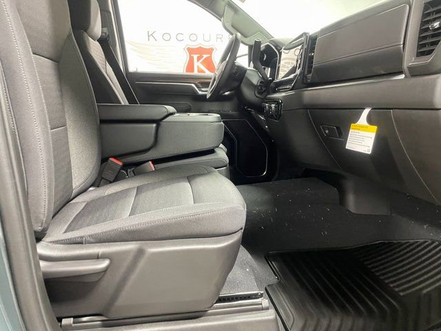Used 2025 Chevrolet Silverado 1500 LT AWD/4WD image 22