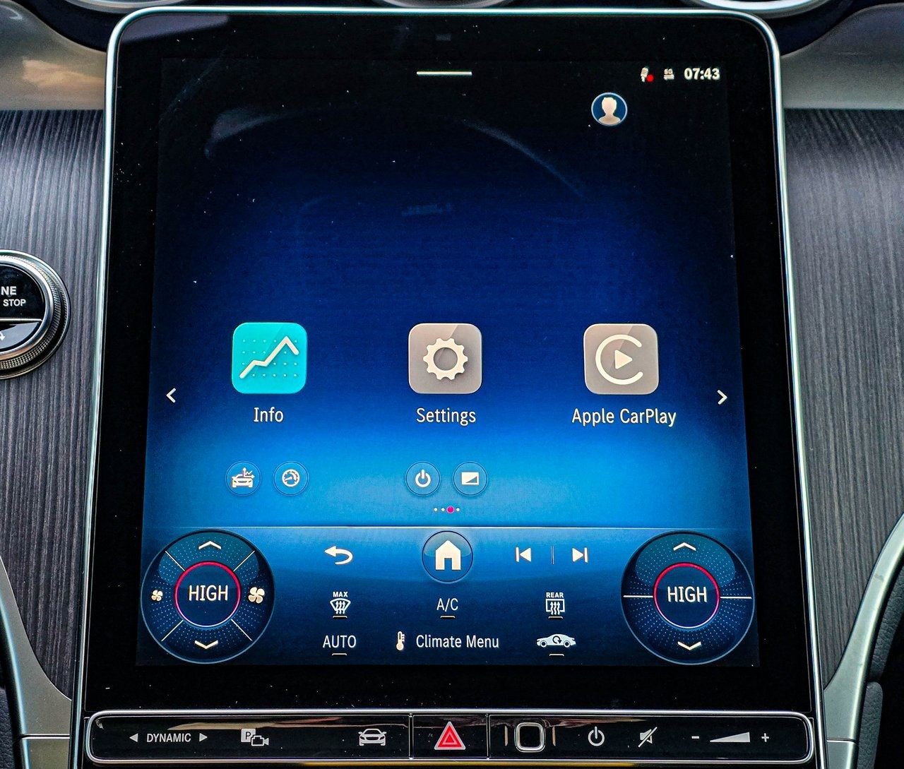 New 2026 Mercedes-Benz GLC 300 4MATIC image 16