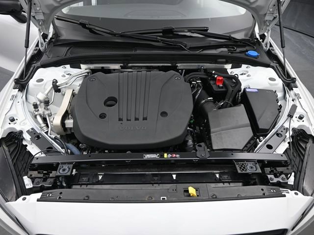 Used 2025 Volvo S60 B5 Core image 31