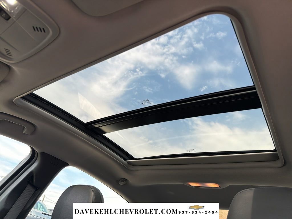 Used 2023 Chevrolet Malibu LT w/ LPO, Floor Liner Package image 19