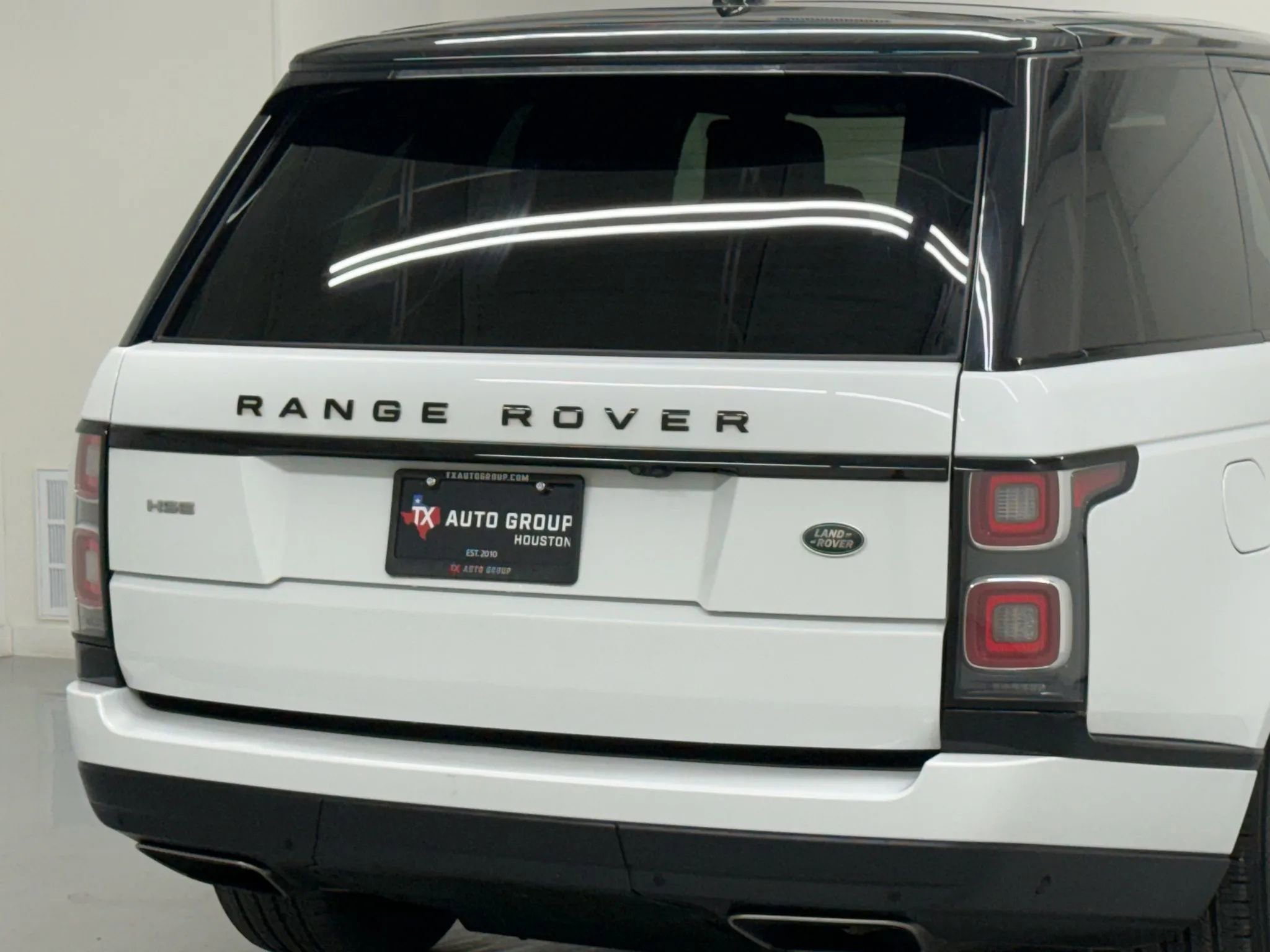 Used 2018 Land Rover Range Rover HSE image 43