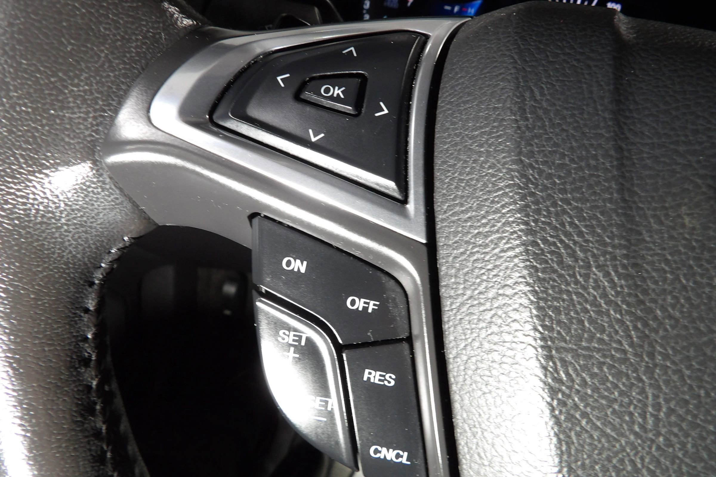 Used 2015 Ford Fusion Titanium image 19