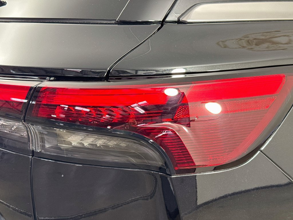 Certified 2027 INFINITI QX60 Luxe w/ Cargo Package FWD image 37