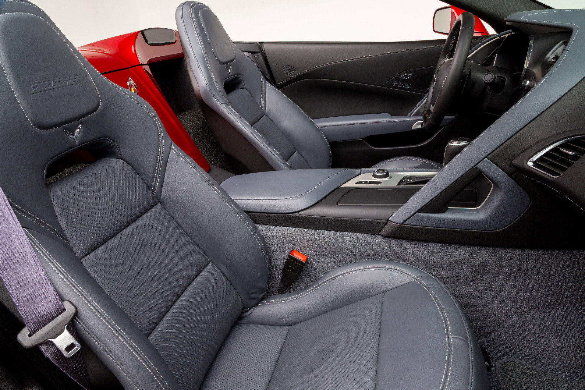 Used 2015 Chevrolet Corvette Z06 w/ 2LZ Preferred Equipment Group image 33