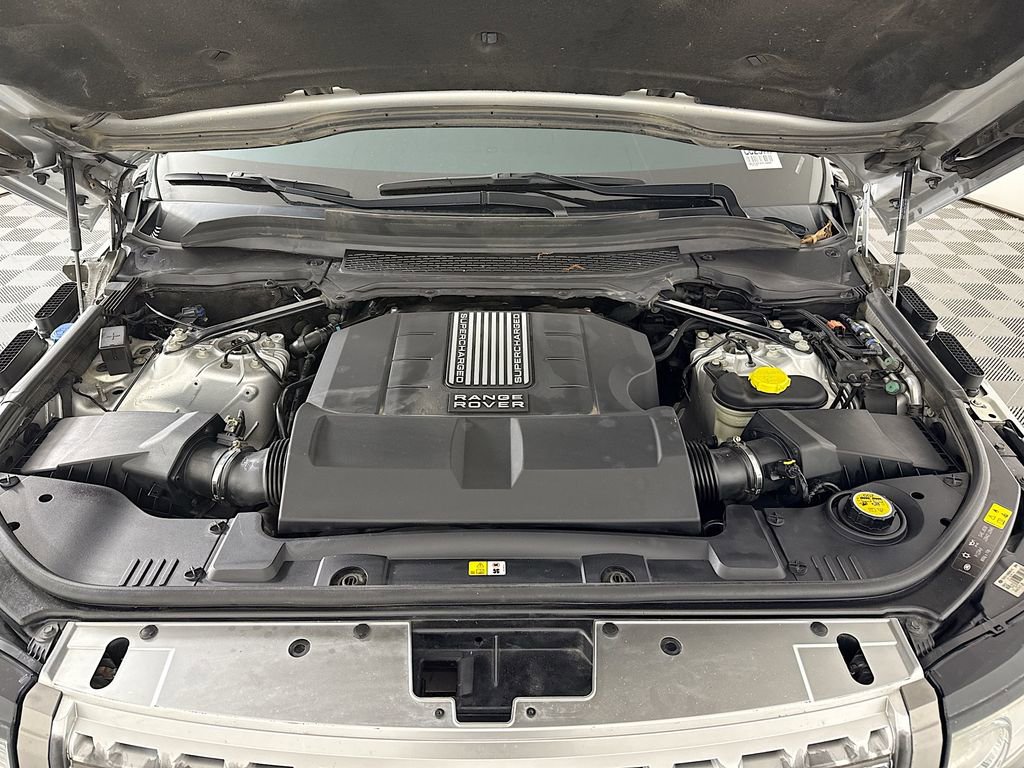Used 2014 Land Rover Range Rover Supercharged image 33