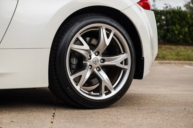 Used 2011 Nissan 370Z Touring w/ Sport Pkg image 30
