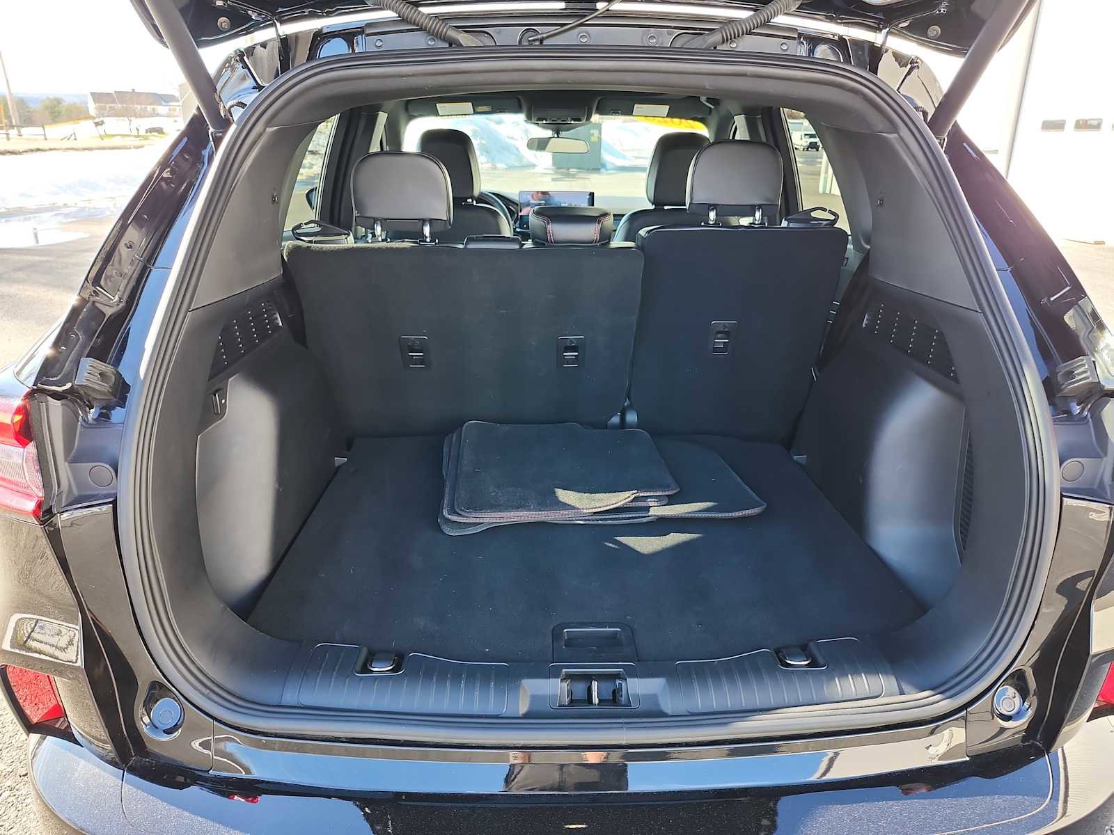 Used 2023 Ford Escape ST-Line w/ Tech Pack #1 AWD/4WD image 16