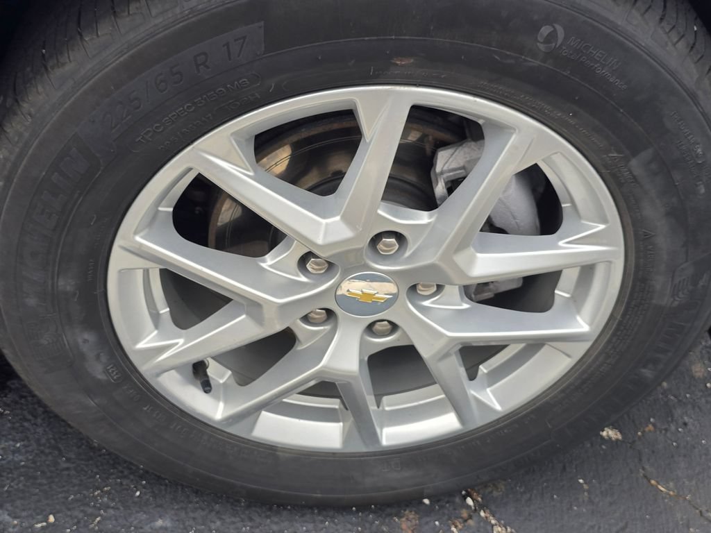 Used 2022 Chevrolet Equinox LT FWD image 18