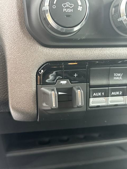 New 2024 RAM 4500 Tradesman image 33