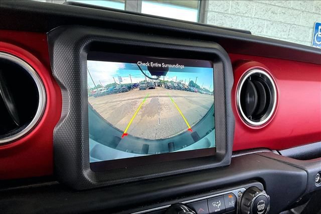 Used 2021 Jeep Wrangler Unlimited Rubicon AWD/4WD image 13