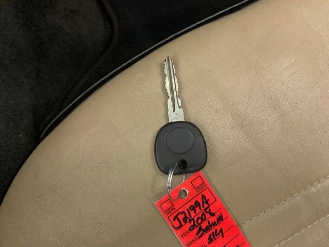 Used 2008 Saturn Sky w/ Premium Trim Package RWD image 23