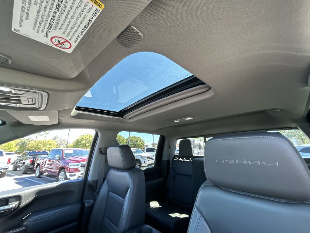 Used 2020 GMC Sierra 2500 Denali w/ Denali Ultimate Package AWD/4WD image 19