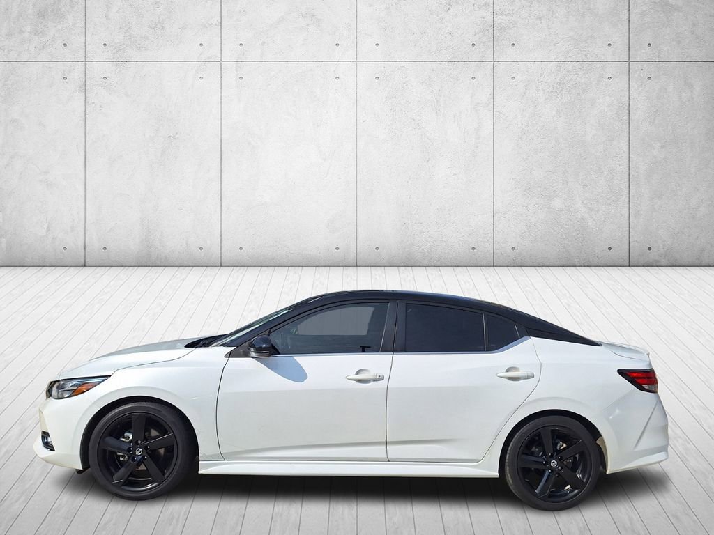 Used 2023 Nissan Sentra SR w/ Trunk Package image 2