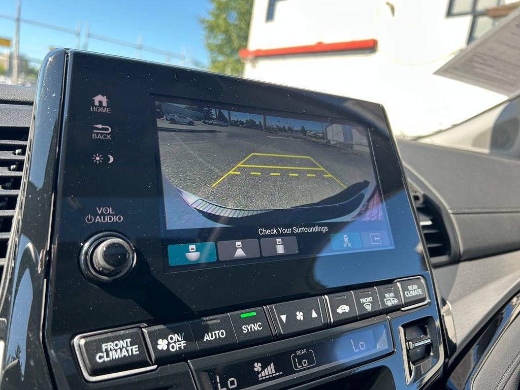 Used 2023 Honda Odyssey Touring image 26