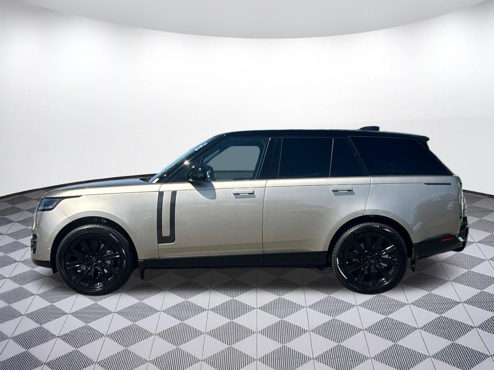 New 2026 Land Rover Range Rover SE AWD/4WD image 2