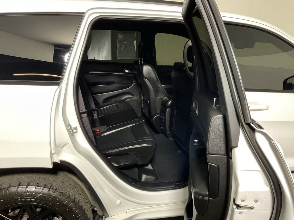 Used 2021 Jeep Grand Cherokee Limited X image 37