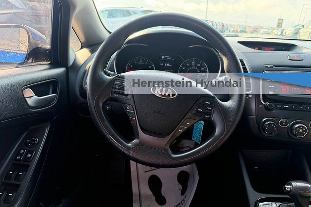 Used 2018 Kia Forte LX image 10