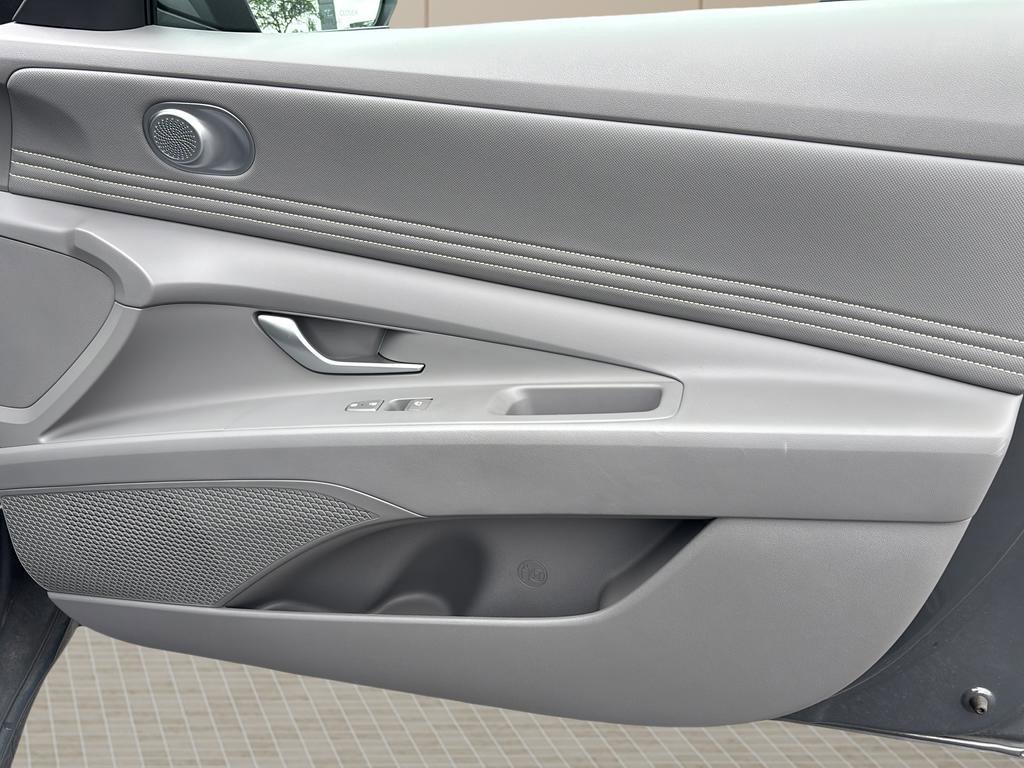 Certified 2023 Hyundai Elantra SEL w/ Convenience Package FWD image 37