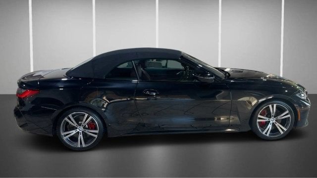 Used 2023 BMW 430i Convertible w/ M Sport Package RWD image 3
