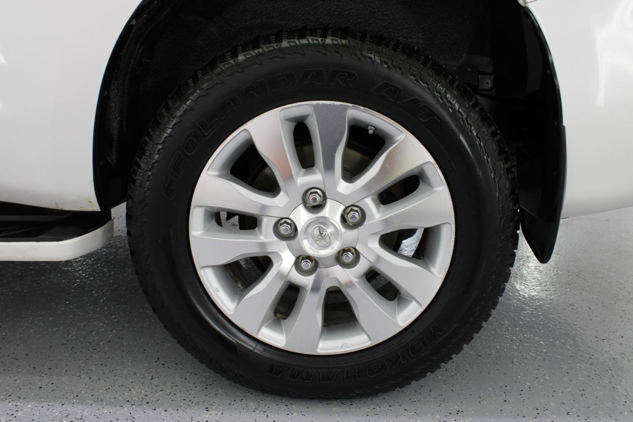 Used 2008 Toyota Sequoia Platinum image 78