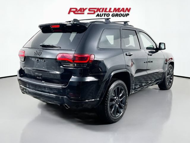 Used 2019 Jeep Grand Cherokee Altitude AWD/4WD image 7