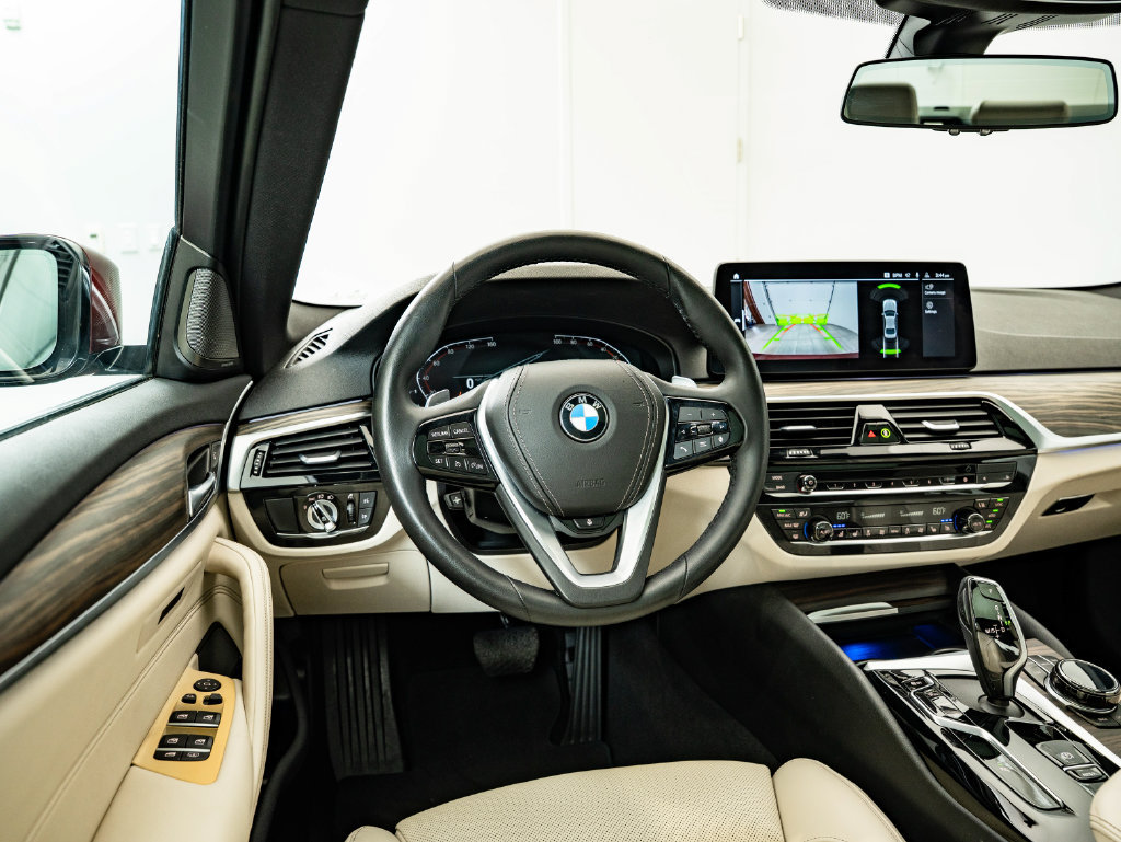 Used 2023 BMW 540i xDrive w/ Executive Package AWD/4WD image 33