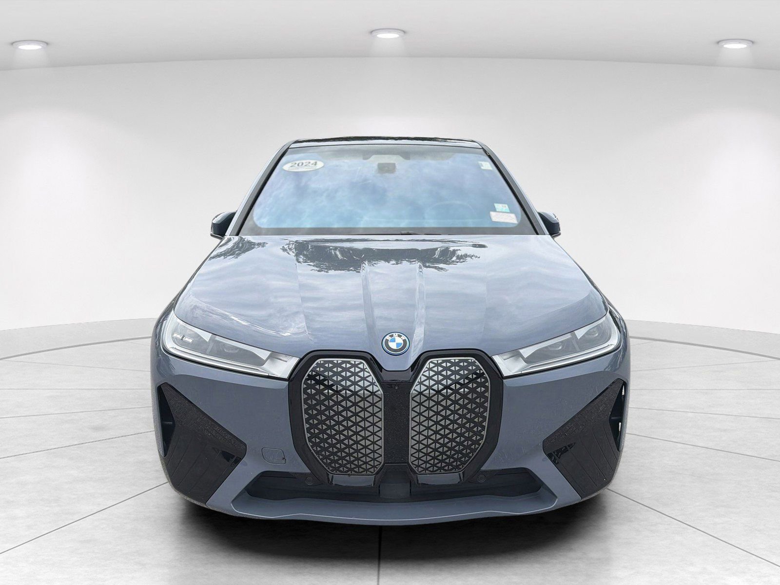 Certified 2024 BMW iX xDrive50 w/ Sport Package AWD/4WD video 2