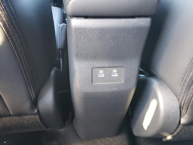 New 2026 Nissan Kicks SR w/ Cold Weather Package image 15