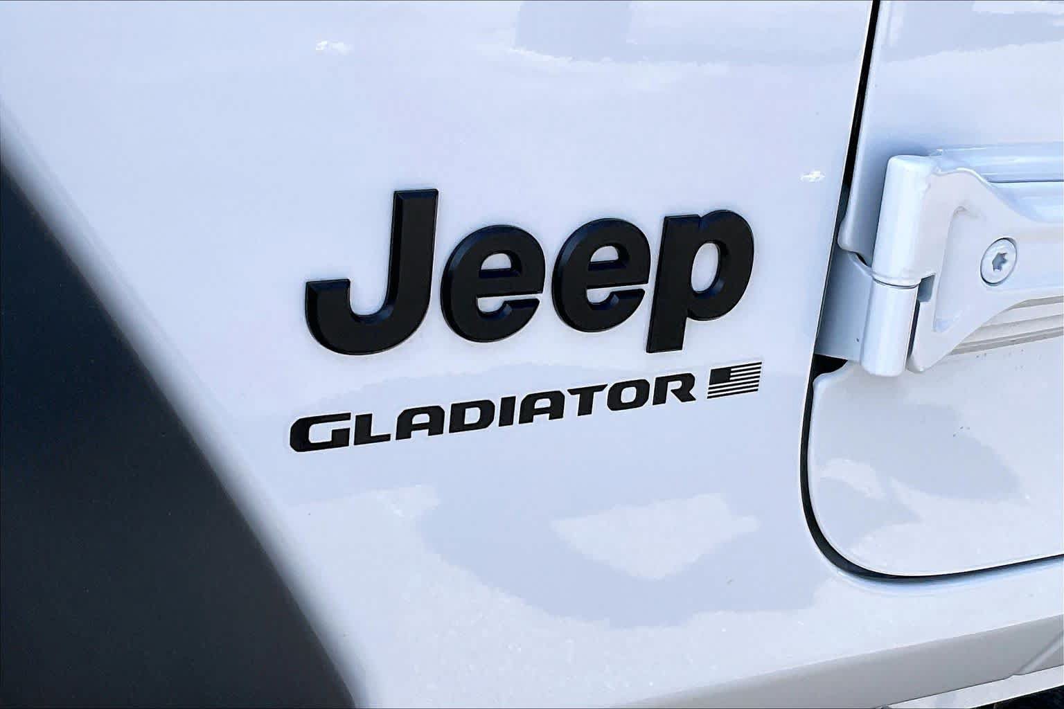 New 2026 Jeep Gladiator Sport AWD/4WD image 14