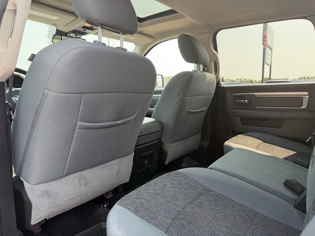 Used 2019 RAM 1500 Classic SLT w/ Black Appearance Group AWD/4WD image 25