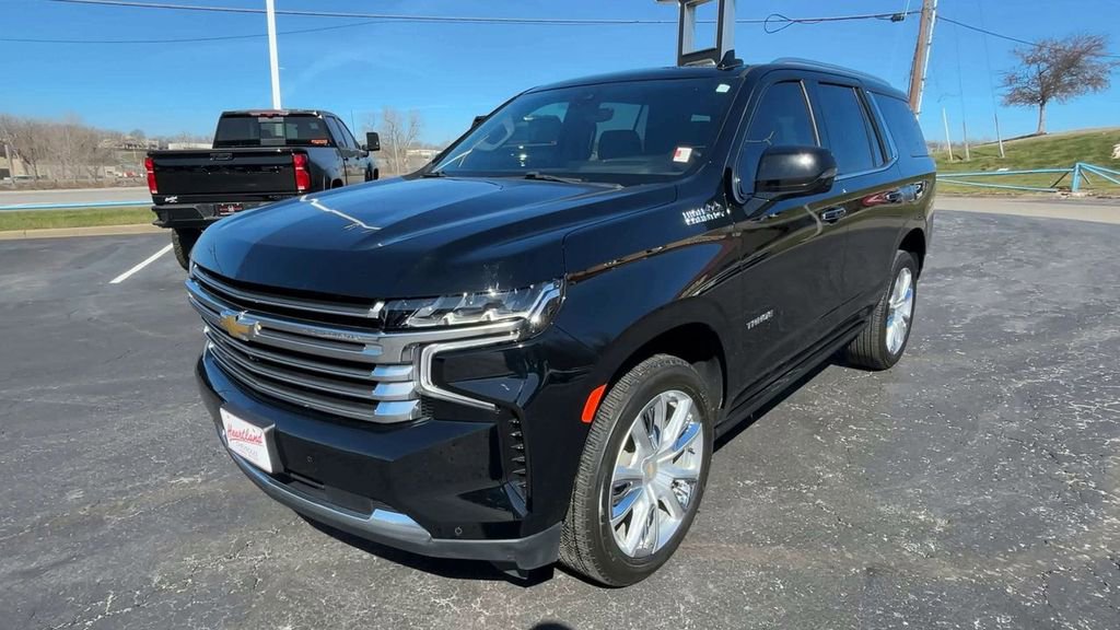 Used 2022 Chevrolet Tahoe High Country image 5