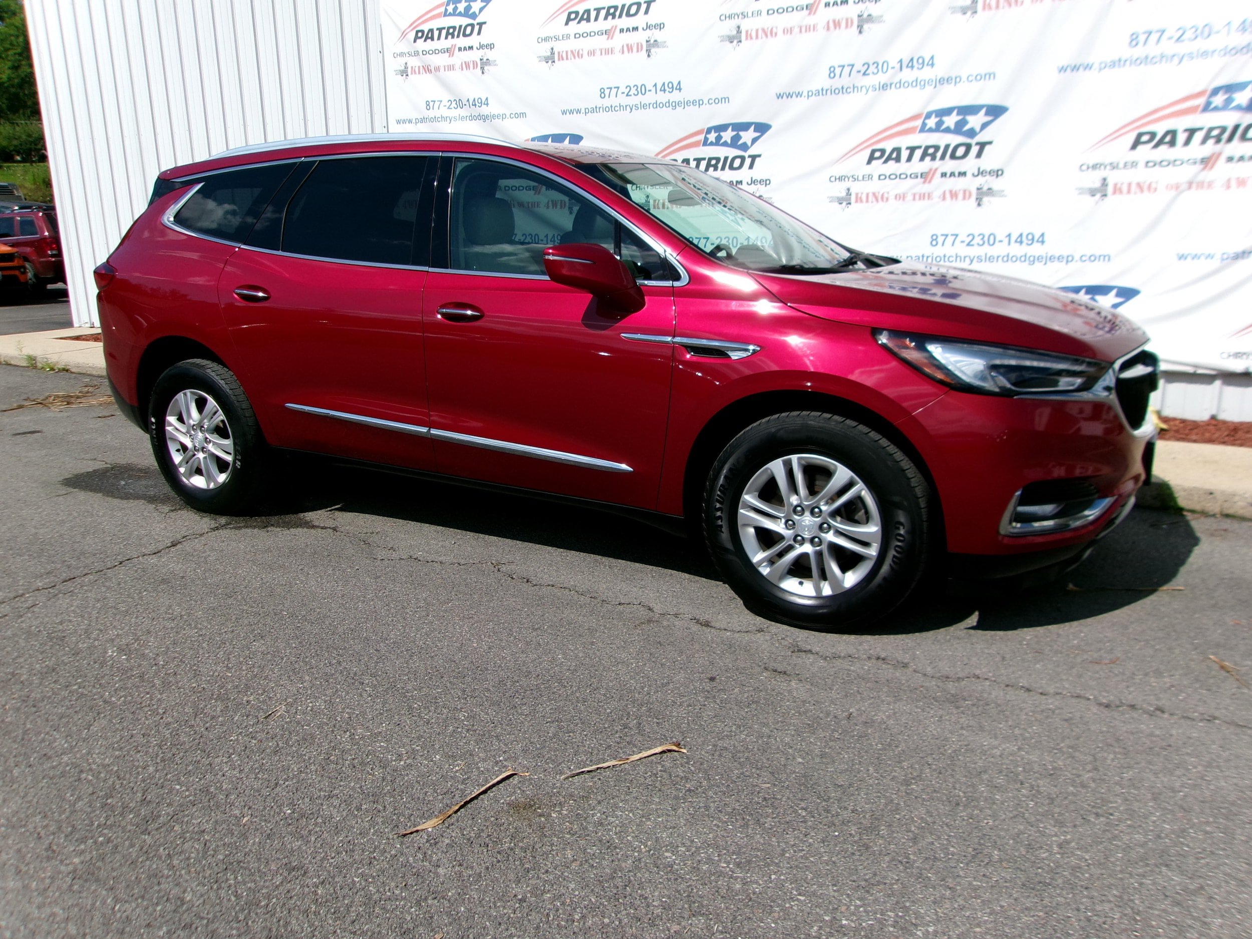 Used 2019 Buick Enclave Essence