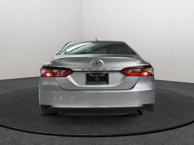 Used 2024 Toyota Camry LE w/ Convenience Package FWD image 5