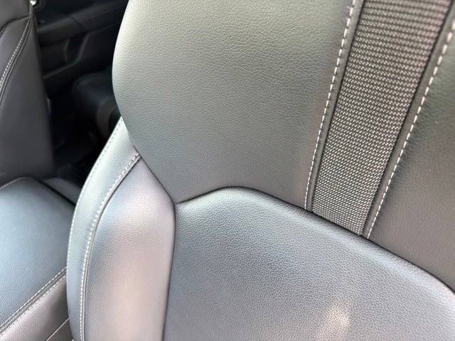 Used 2025 Honda Pilot EX-L image 17
