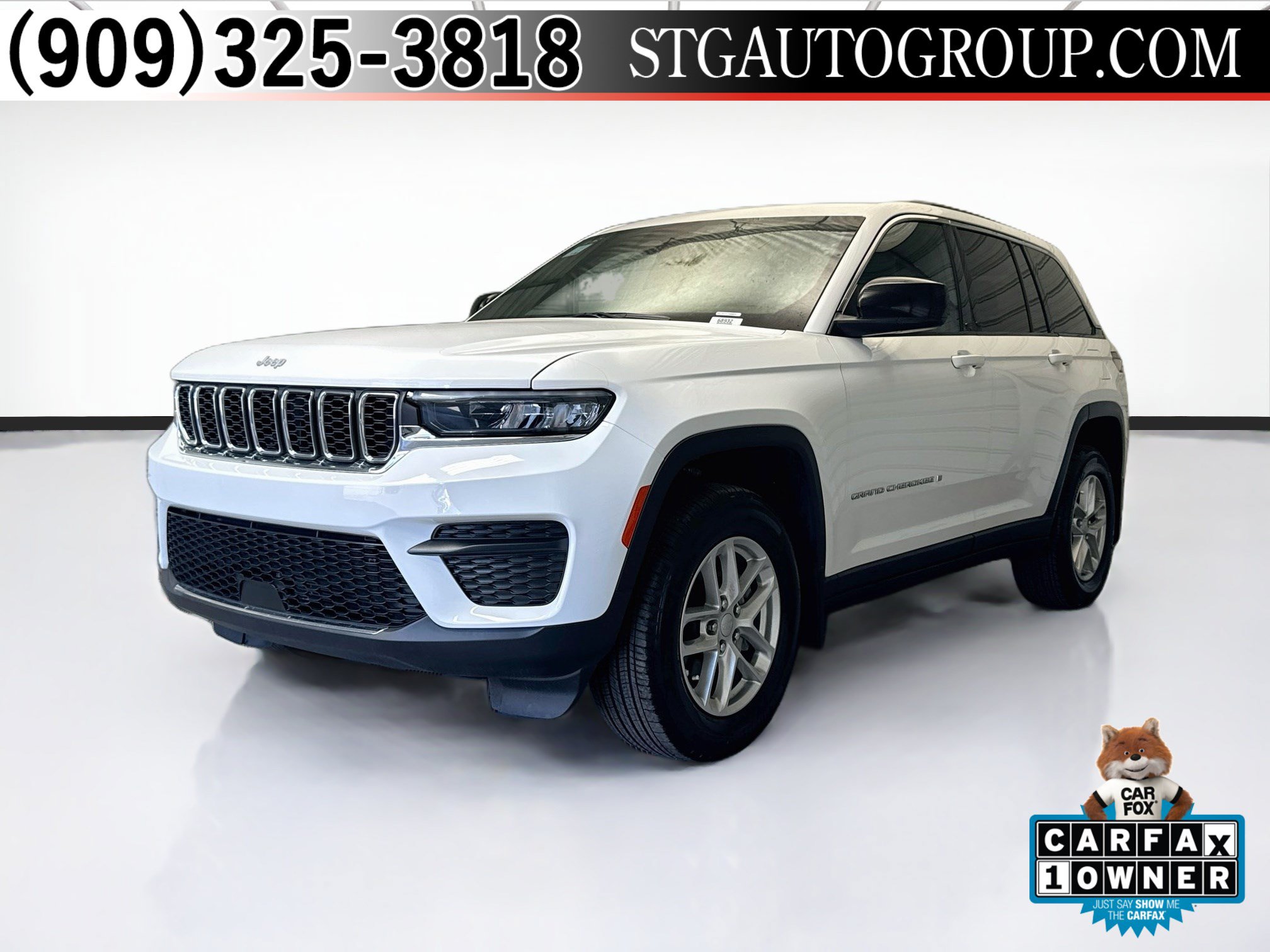 Used 2025 Jeep Grand Cherokee Laredo X AWD/4WD image 1