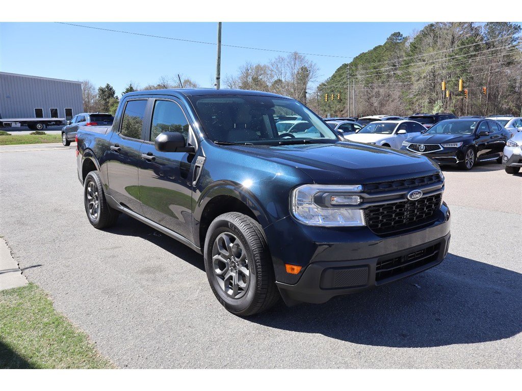 Used 2022 Ford Maverick XLT image 7