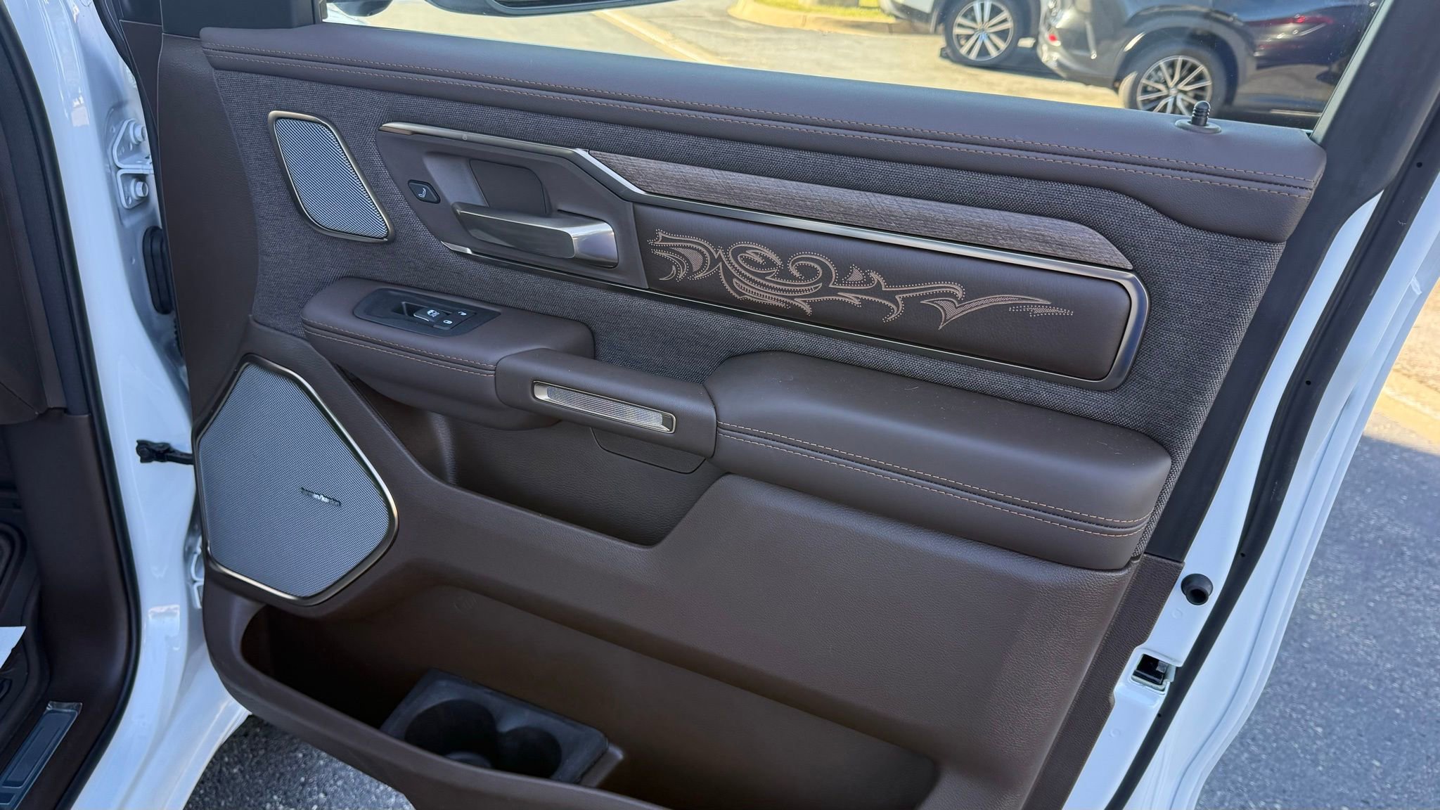 Used 2025 RAM 1500 Limited w/ Bed Utility Group image 24