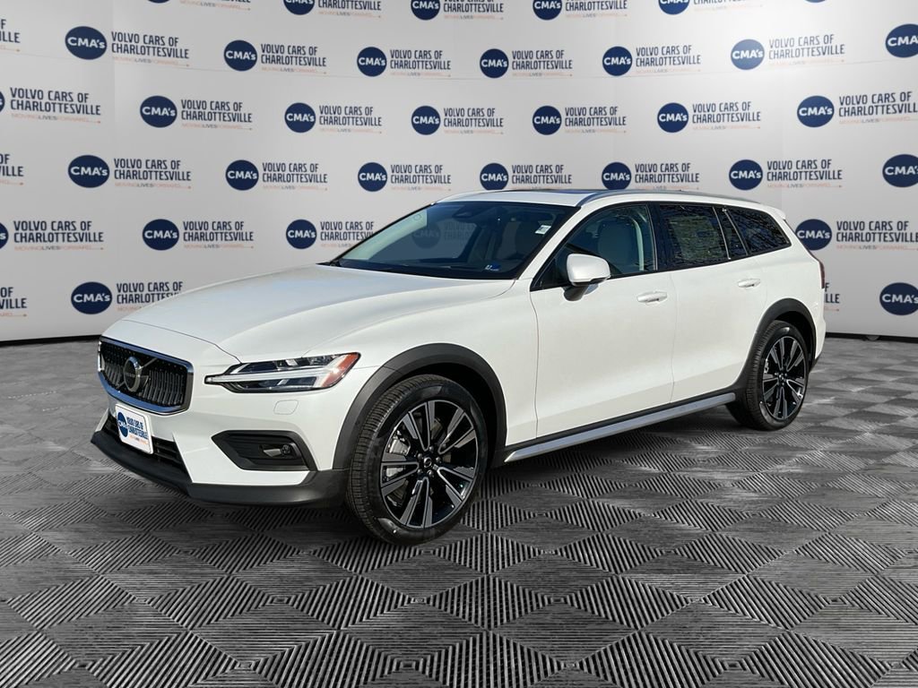 New 2026 Volvo V60 B5 Cross Country Ultra w/ Protection Package Premier image 1