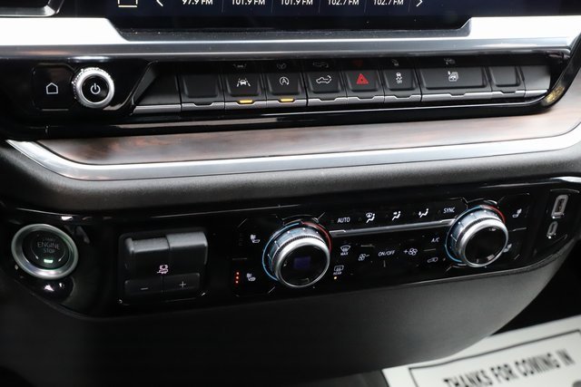 Used 2025 GMC Sierra 1500 SLT image 29