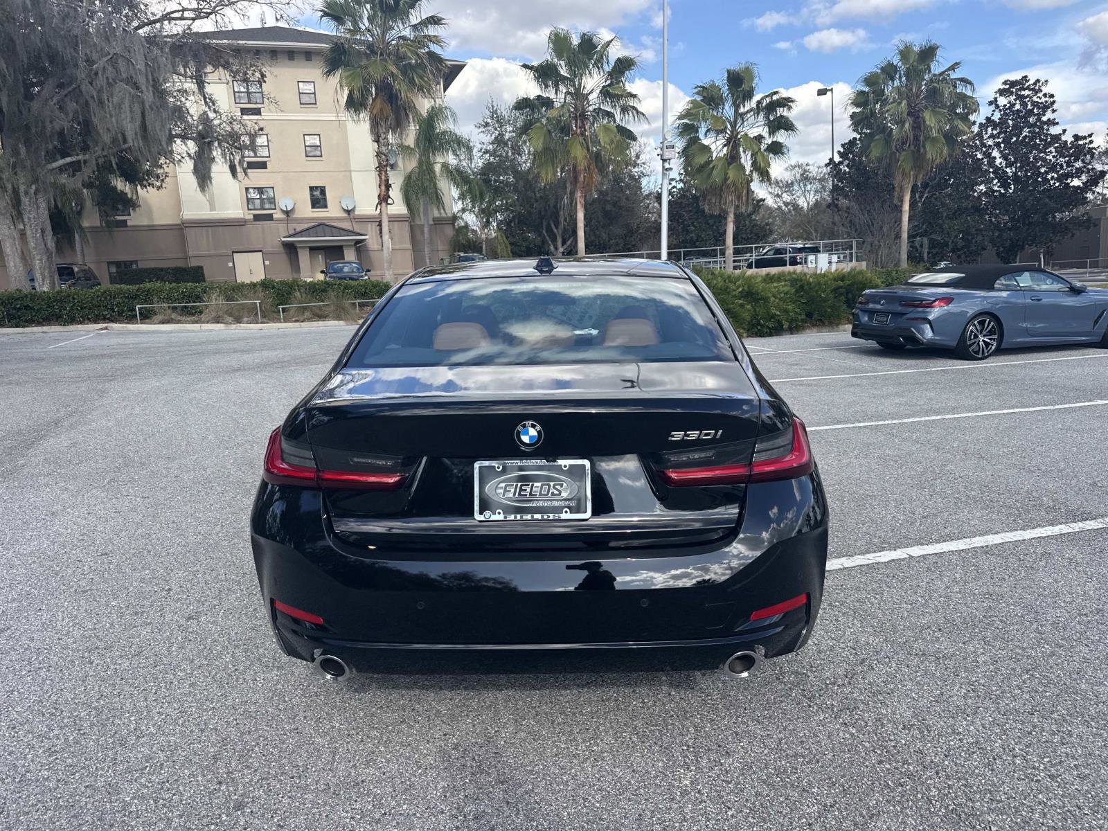 Certified 2025 BMW 330i 330i w/ Convenience Package image 5