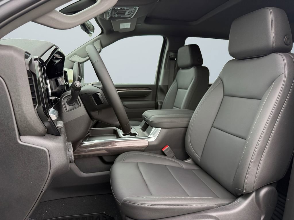 New 2026 Chevrolet Silverado 2500 LTZ w/ LTZ Premium Package AWD/4WD image 9