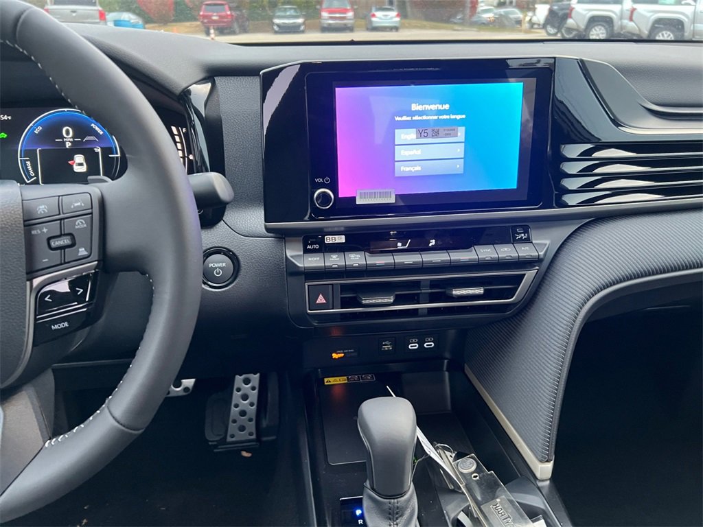 New 2026 Toyota Camry SE image 11