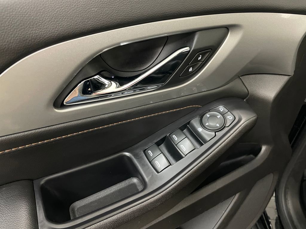 Certified 2021 Chevrolet Traverse LS image 22