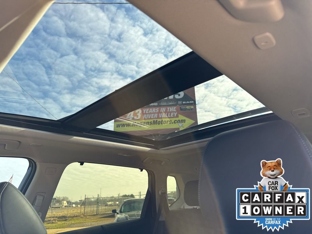 Used 2025 Nissan Rogue Platinum w/ Platinum Premium Package image 10