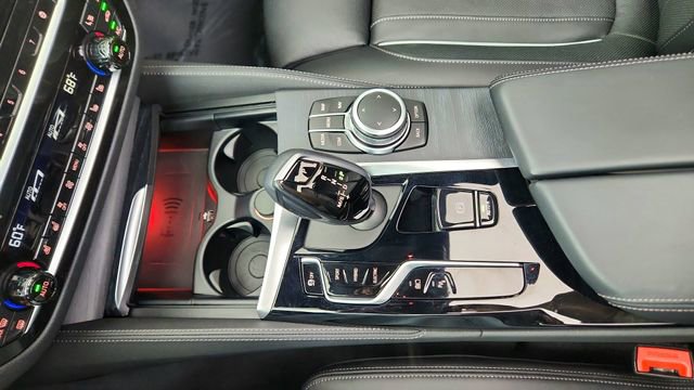 Used 2022 BMW 530e xDrive 530e iPerformance w/ Executive Package image 55